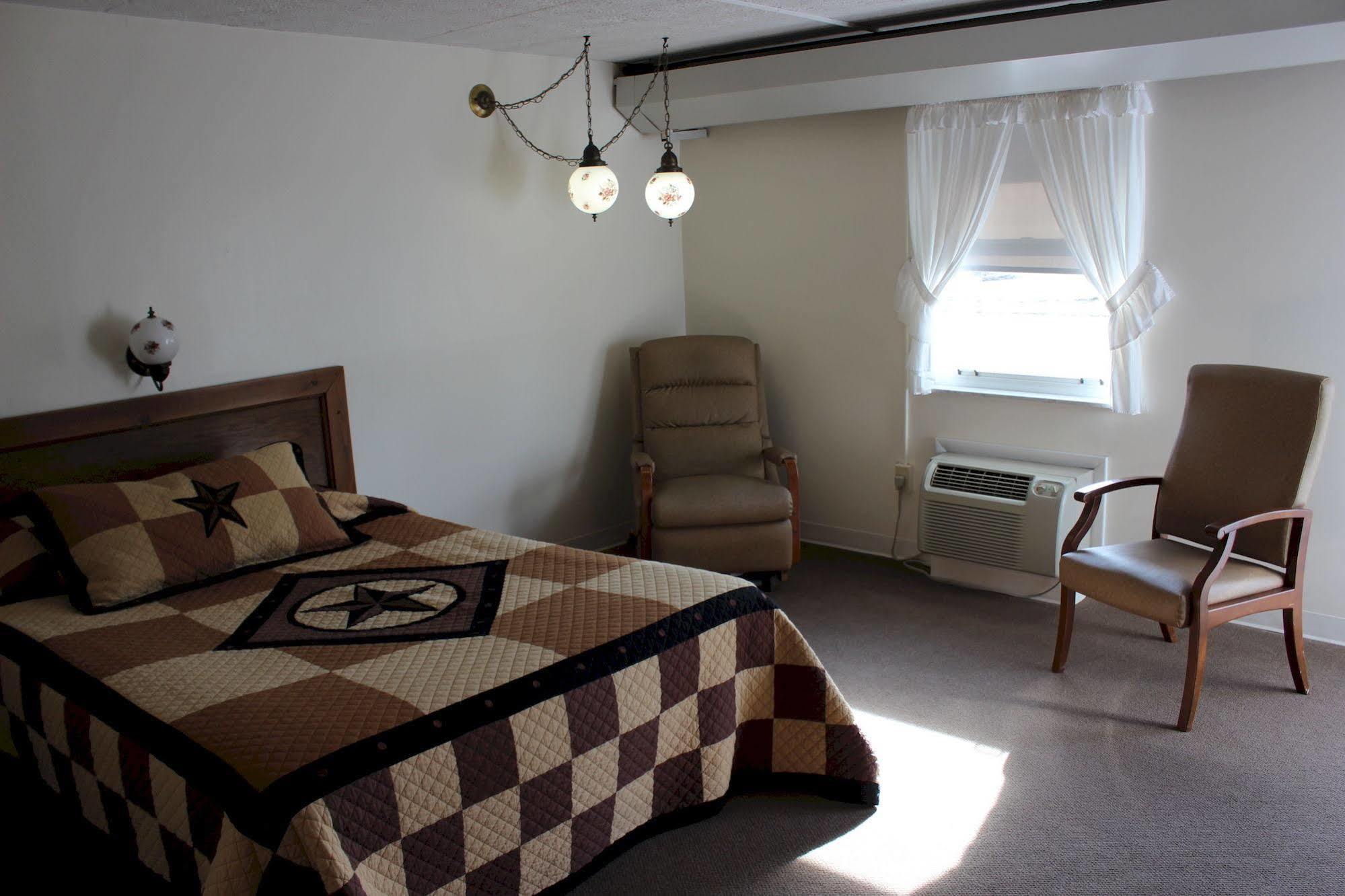 Casselman Inn Grantsville エクステリア 写真