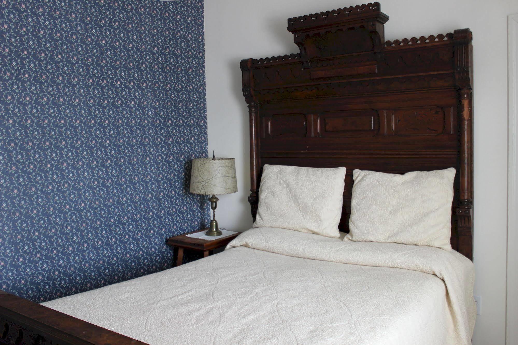 Casselman Inn Grantsville エクステリア 写真