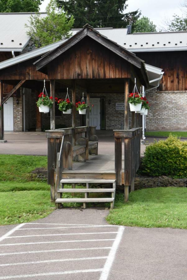 Casselman Inn Grantsville エクステリア 写真