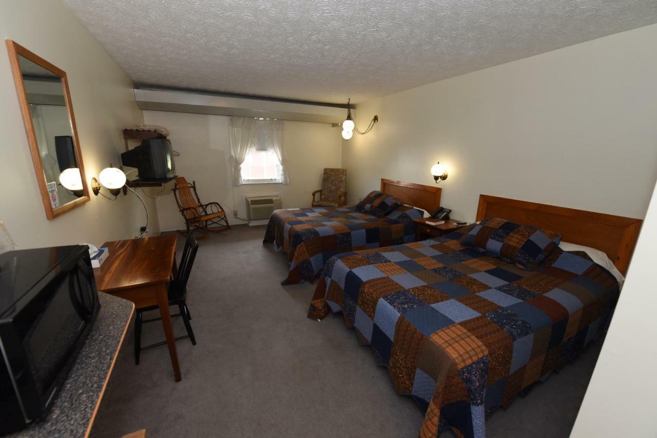 Casselman Inn Grantsville エクステリア 写真